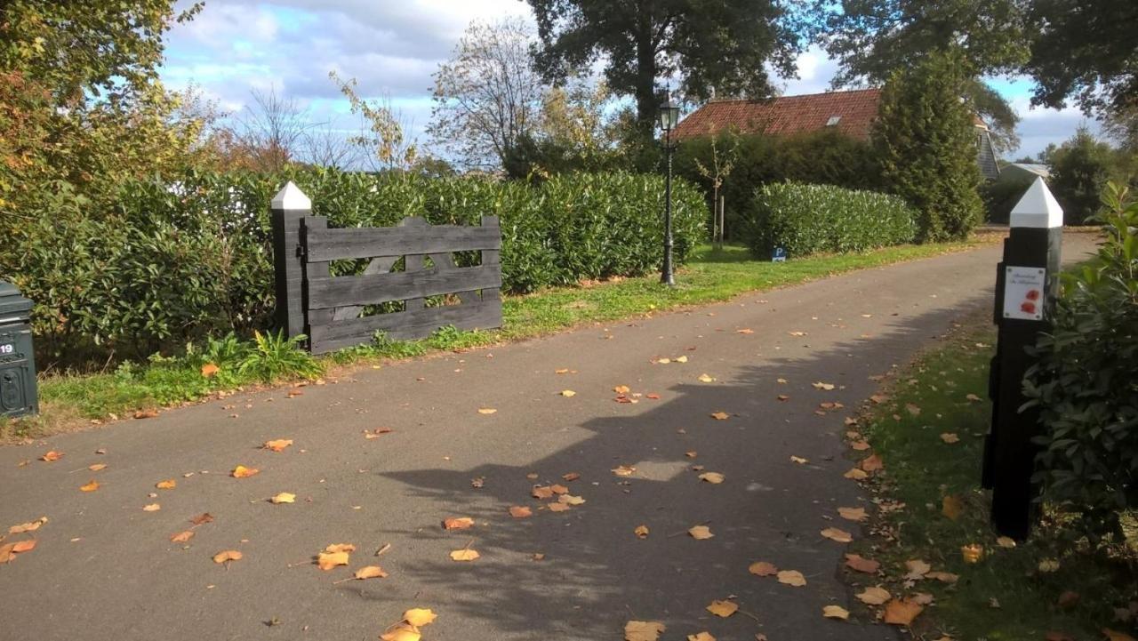 boerderijkamer Korenbloem Onstwedde Buitenkant foto
