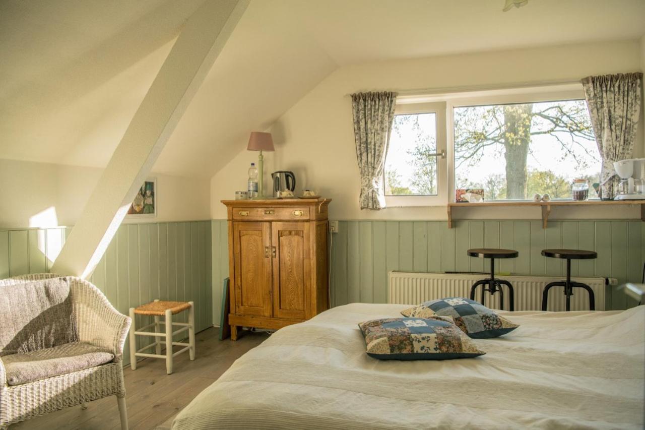 boerderijkamer Korenbloem Onstwedde Buitenkant foto
