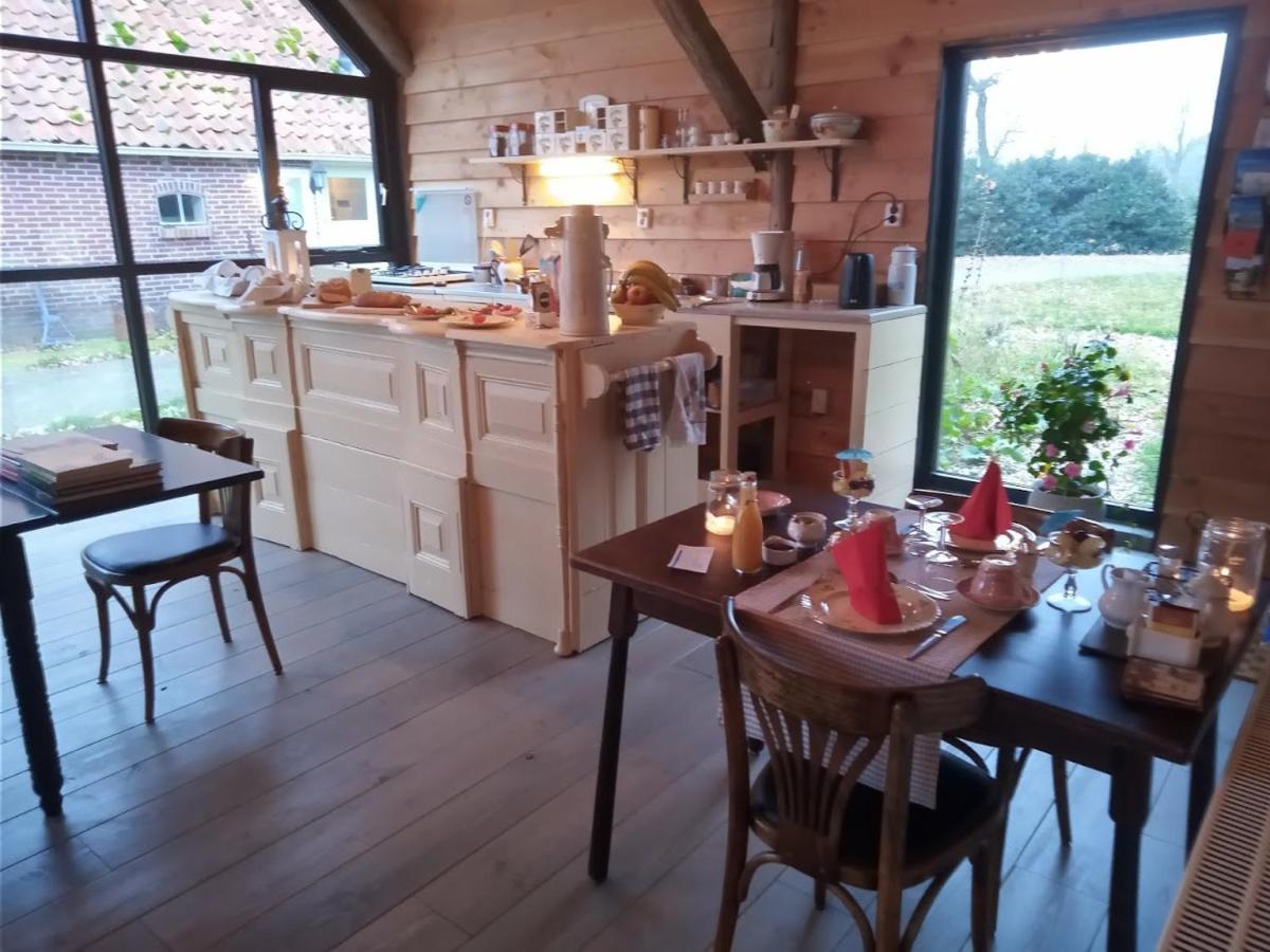 boerderijkamer Korenbloem Onstwedde Buitenkant foto