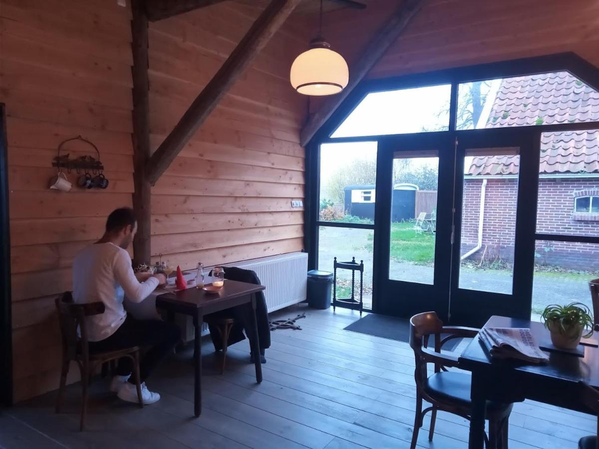 boerderijkamer Korenbloem Onstwedde Buitenkant foto