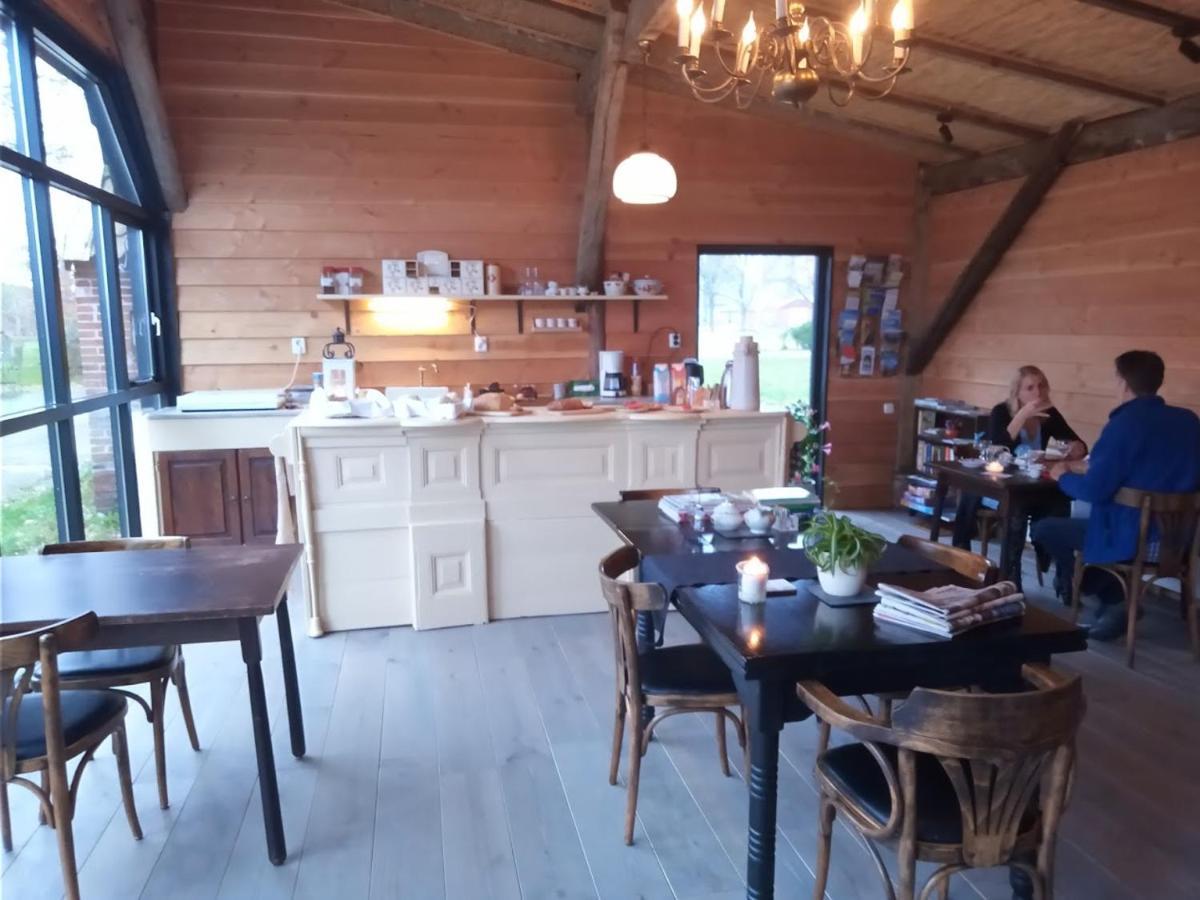 boerderijkamer Korenbloem Onstwedde Buitenkant foto